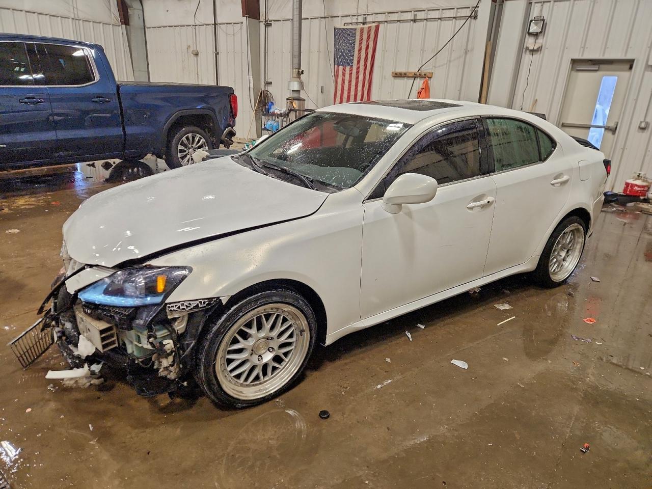 LEXUS IS 2006