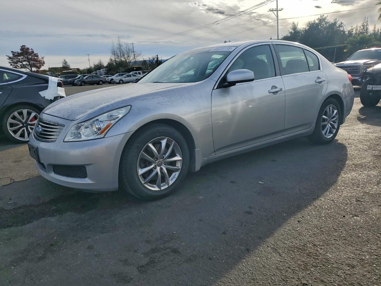 INFINITI G35 2008