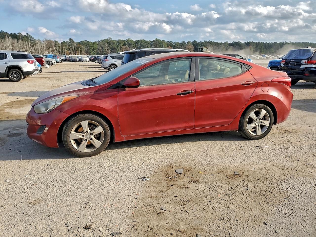 HYUNDAI ELANTRA 2011