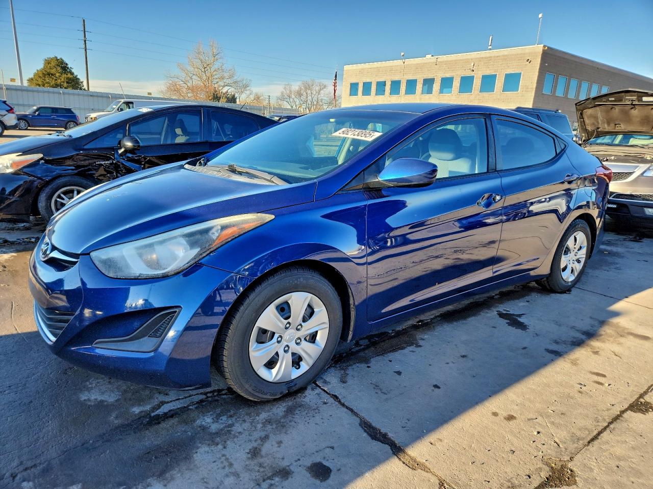 HYUNDAI ELANTRA 2016