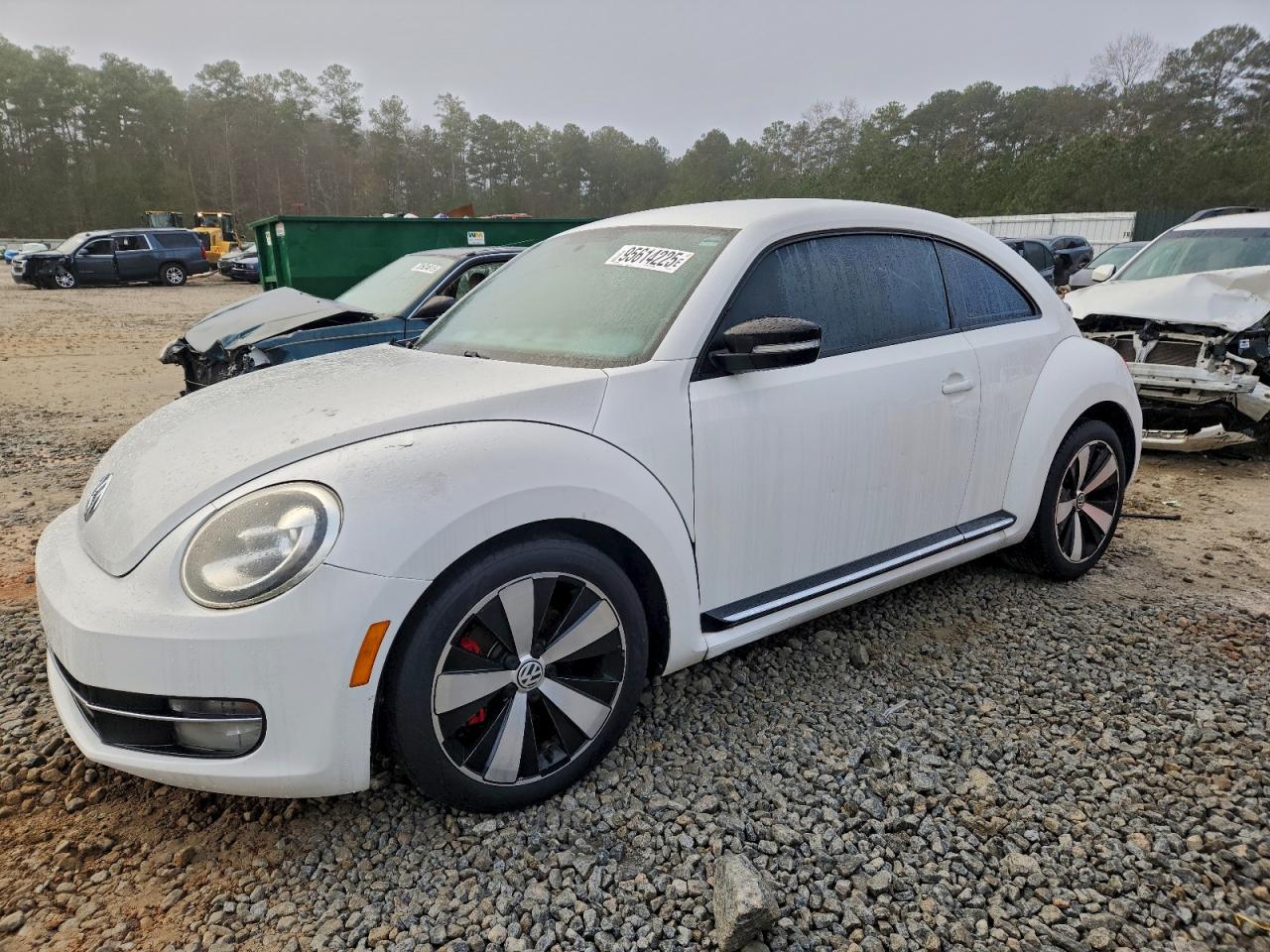 VOLKSWAGEN BEETLE TUR 2012