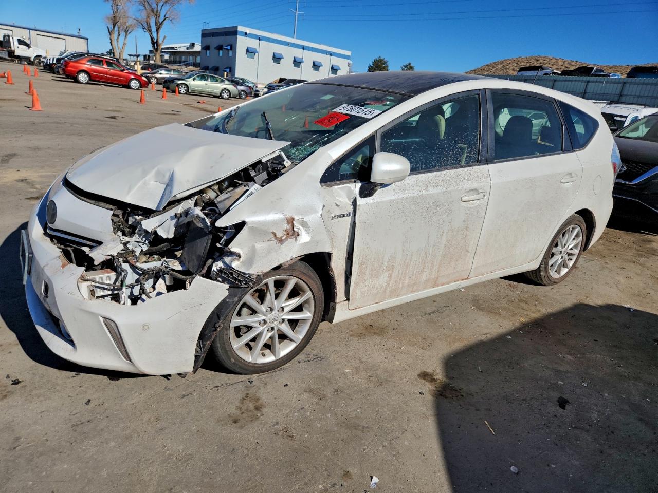 TOYOTA PRIUS V 2012