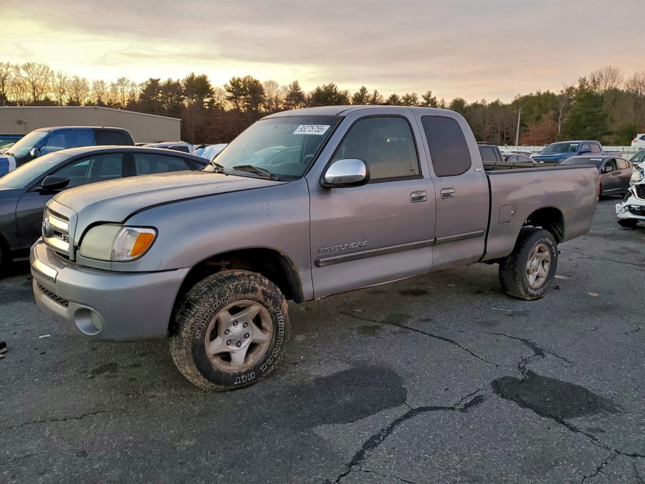 TOYOTA TUNDRA ACC 2003