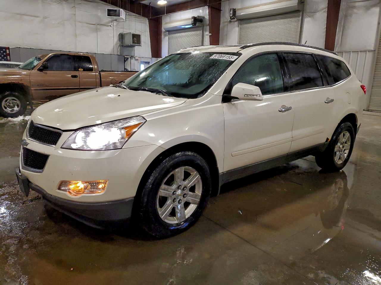 CHEVROLET TRAVERSE 2011