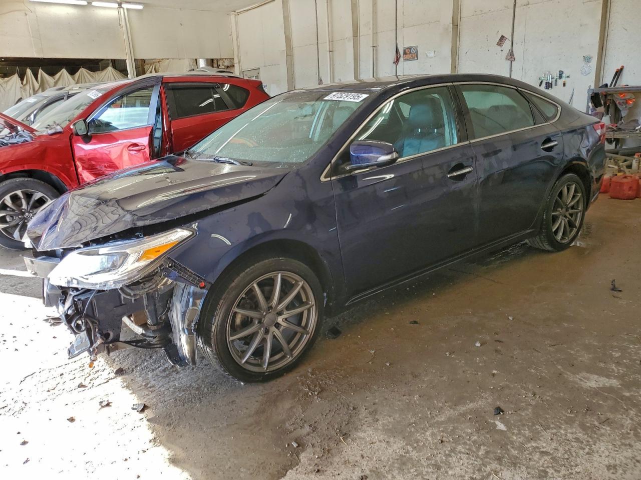 TOYOTA AVALON 2013