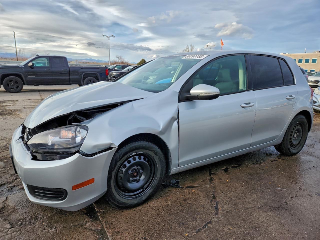 VOLKSWAGEN GOLF 2012
