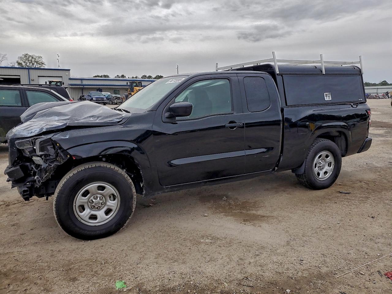 NISSAN FRONTIER 2024