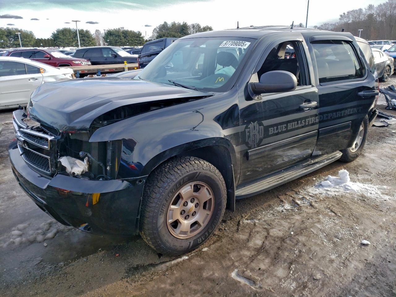 CHEVROLET TAHOE SPEC 2013