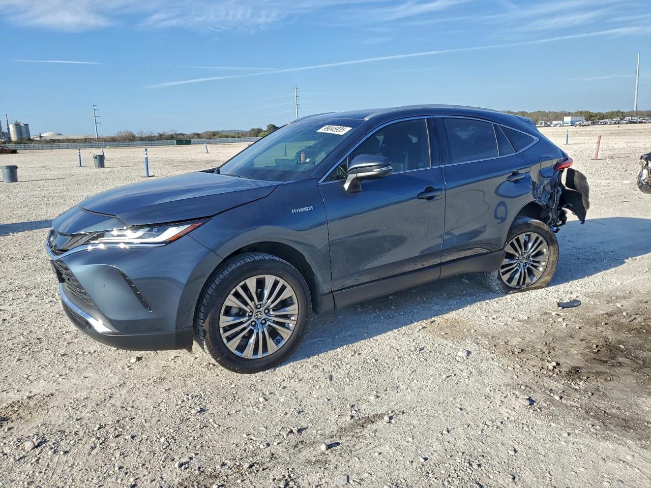 TOYOTA VENZA LE 2021