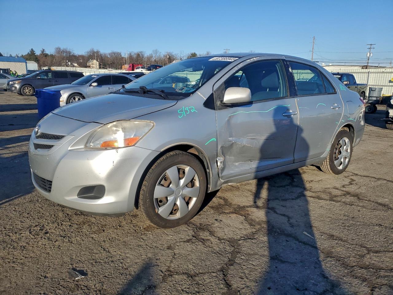 TOYOTA YARIS 2008