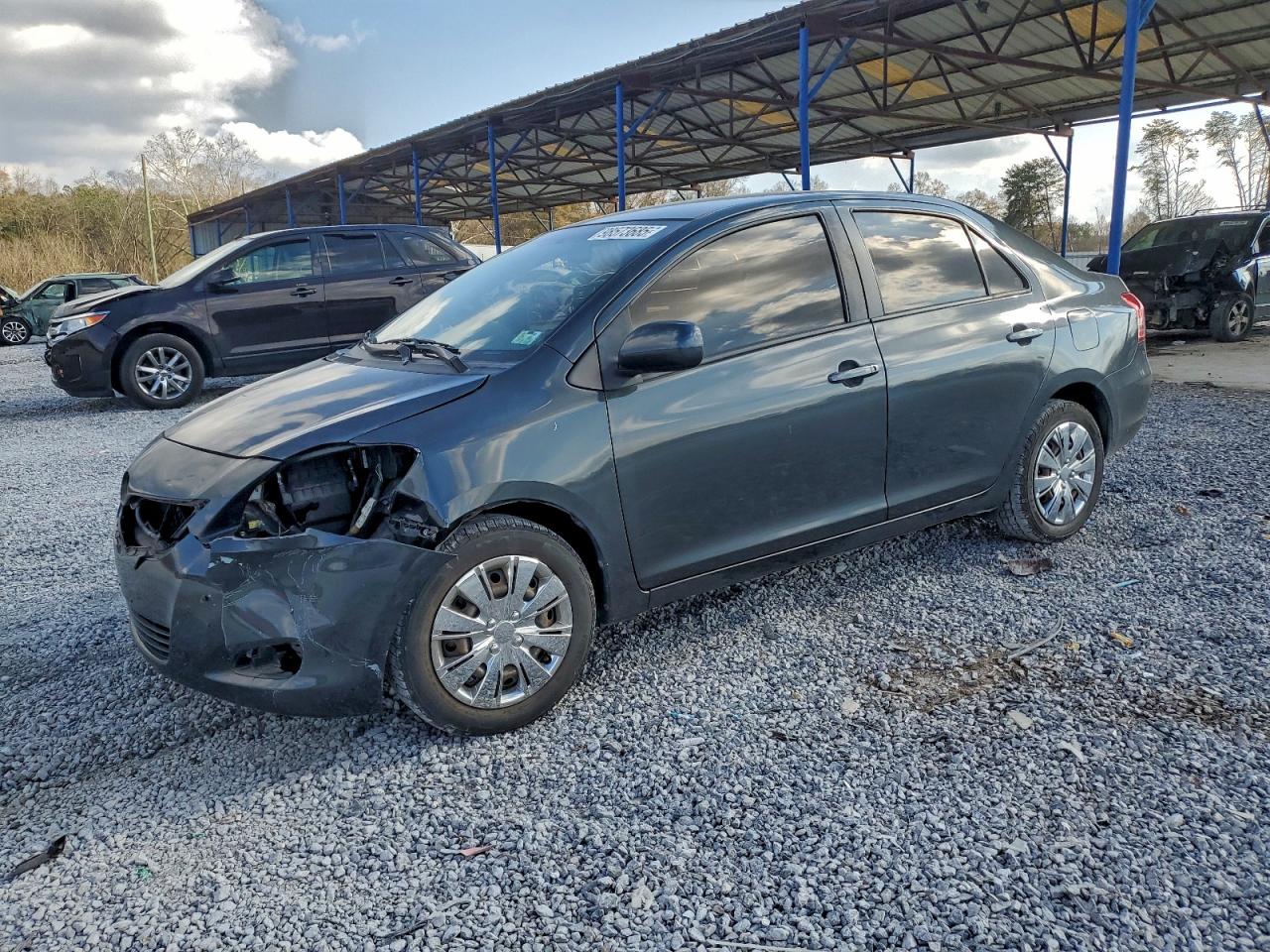 TOYOTA YARIS 2012
