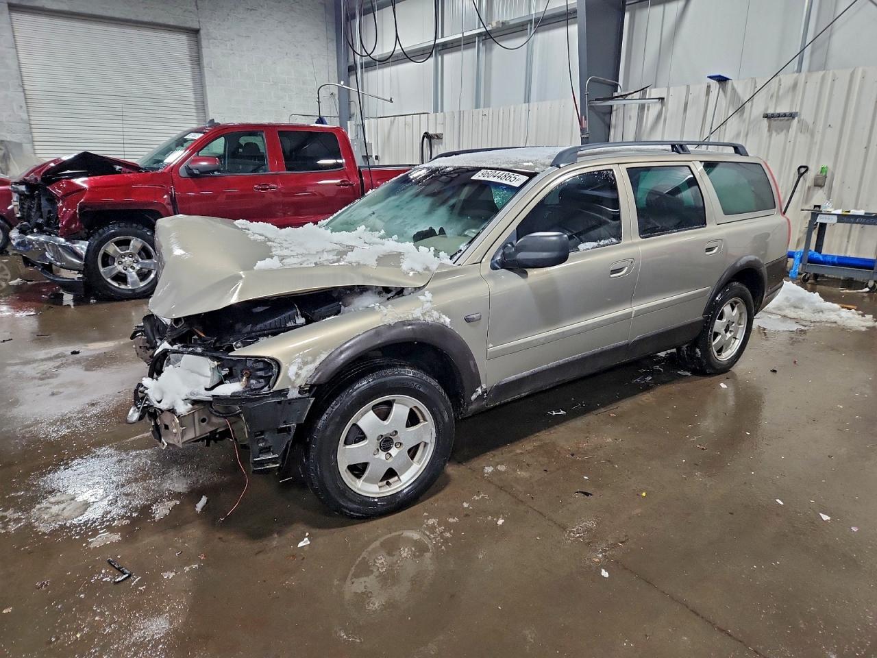 VOLVO XC70 2004