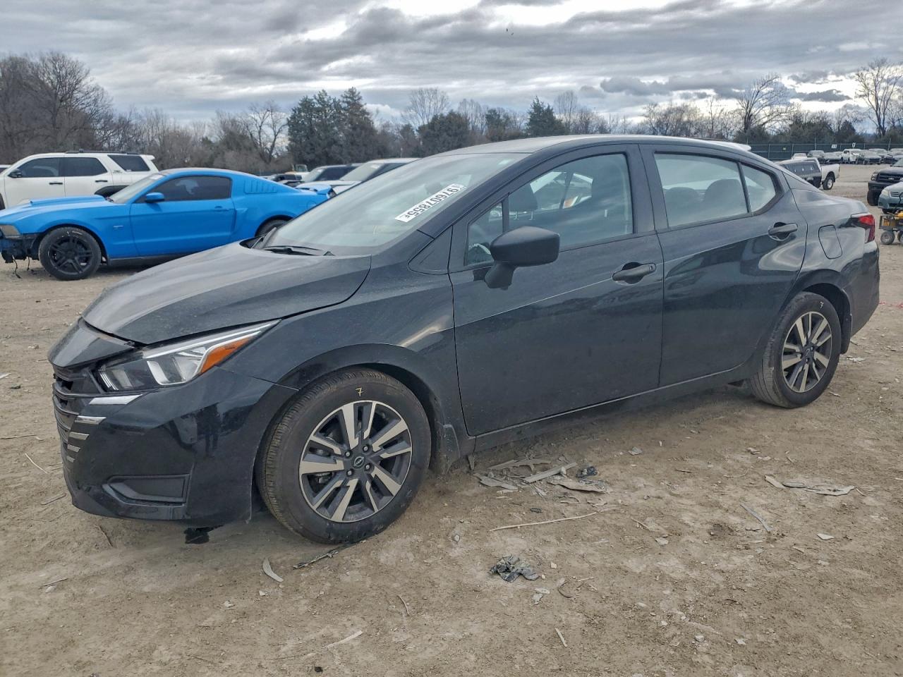 NISSAN VERSA S 2024