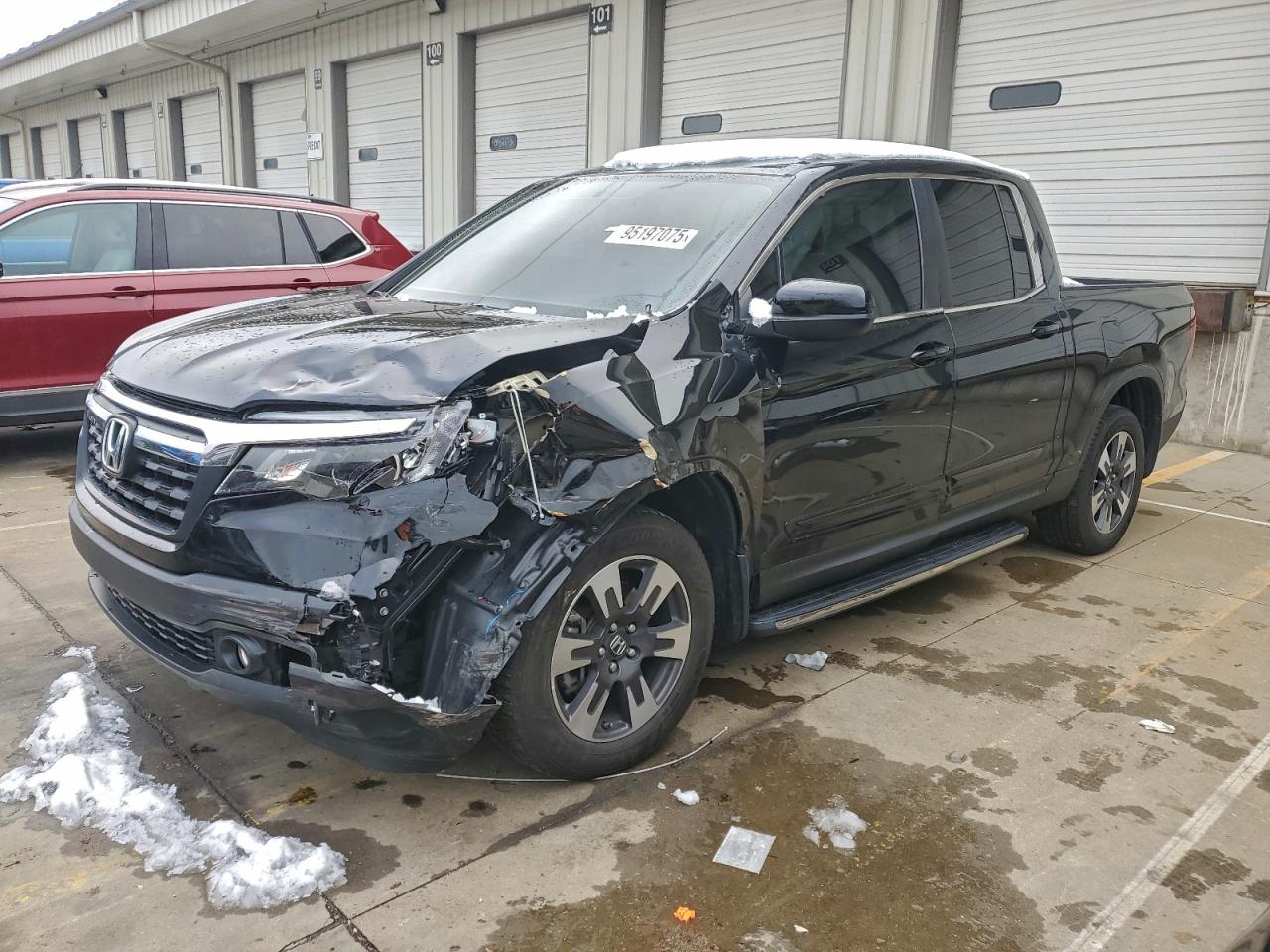 HONDA RIDGELINE 2019