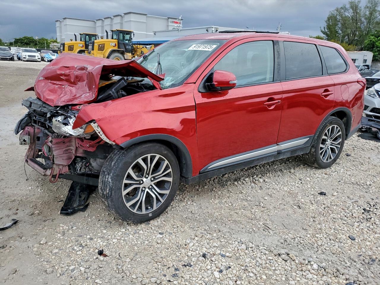 MITSUBISHI OUTLANDER 2017