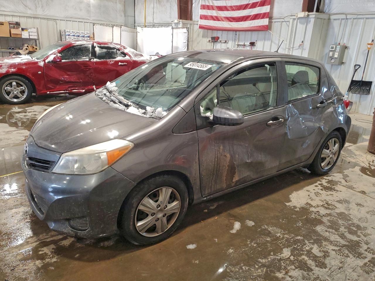TOYOTA YARIS 2012