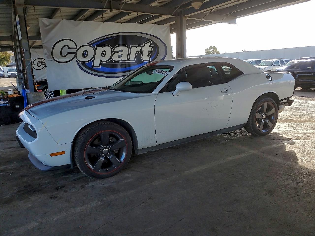 DODGE CHALLENGER 2013
