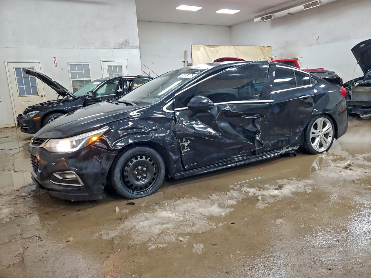 CHEVROLET CRUZE 2017
