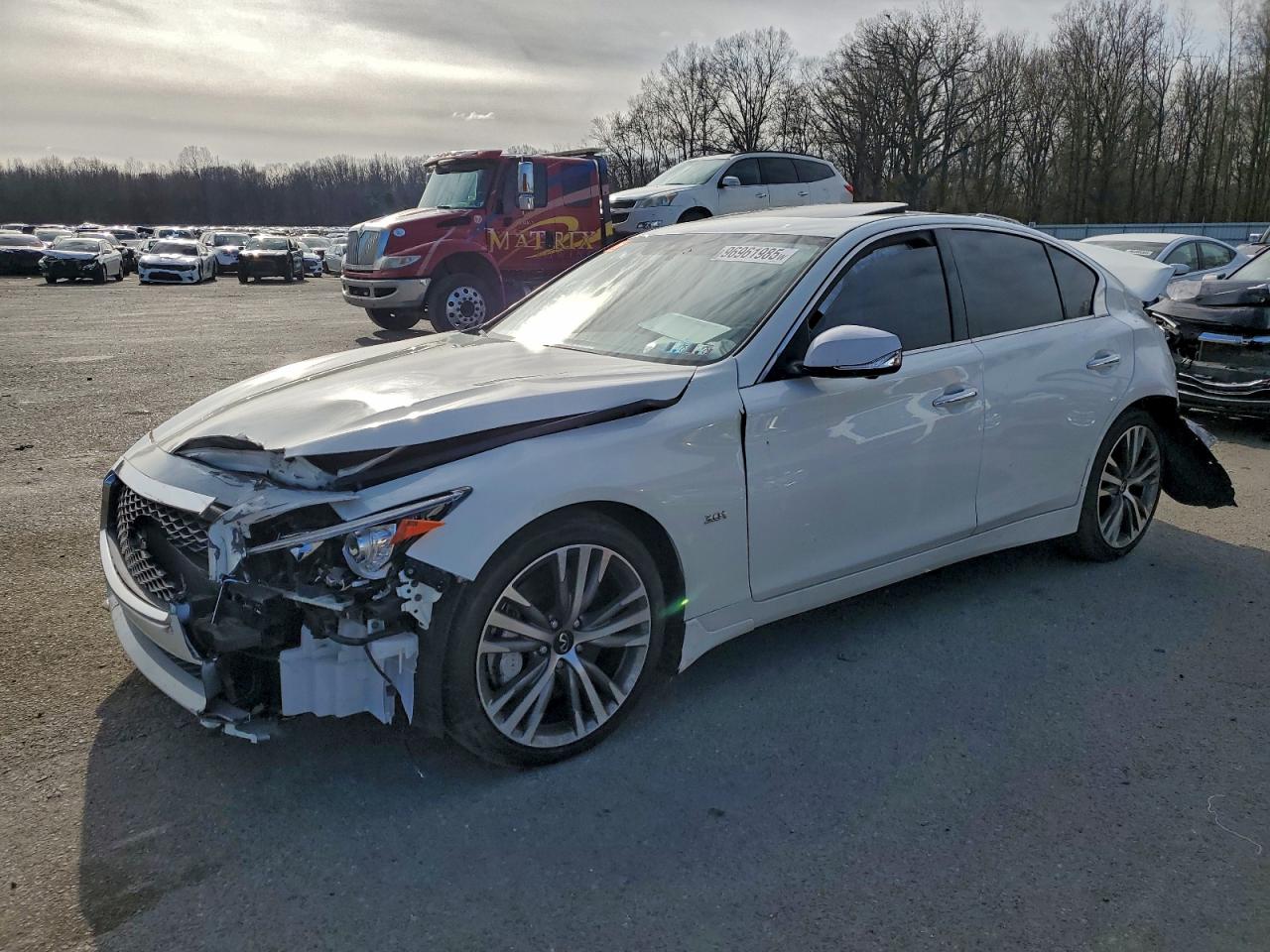 INFINITI Q50 PURE 2020
