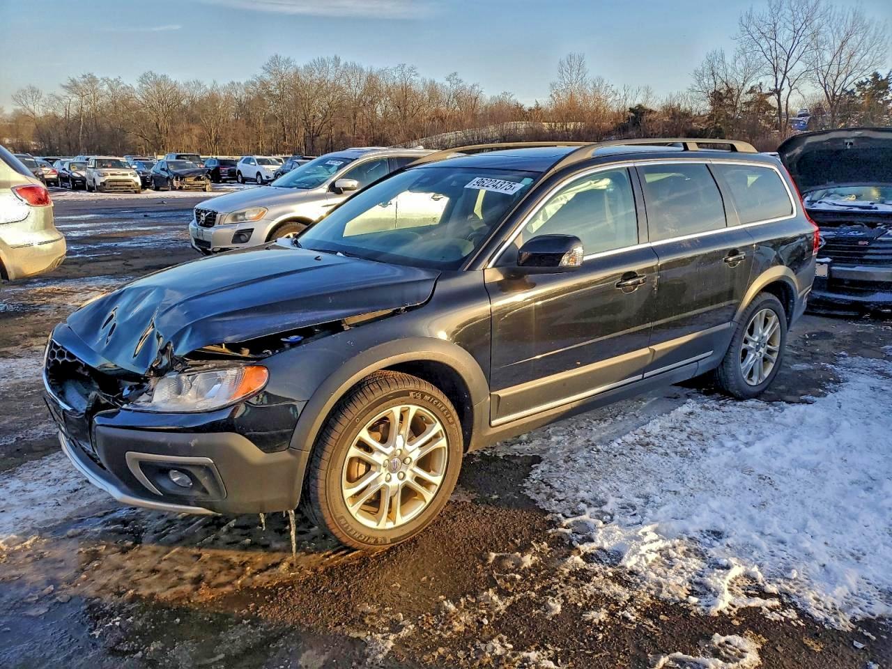 VOLVO XC70 2016