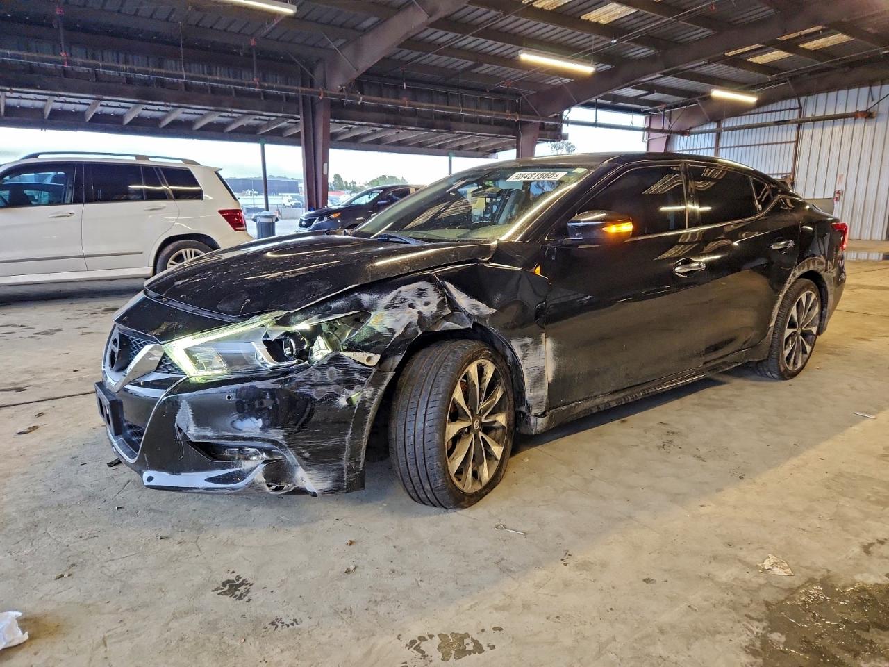 NISSAN MAXIMA 2016
