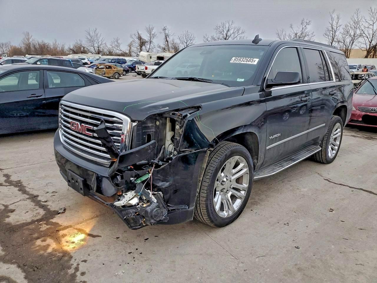 GMC YUKON 2018