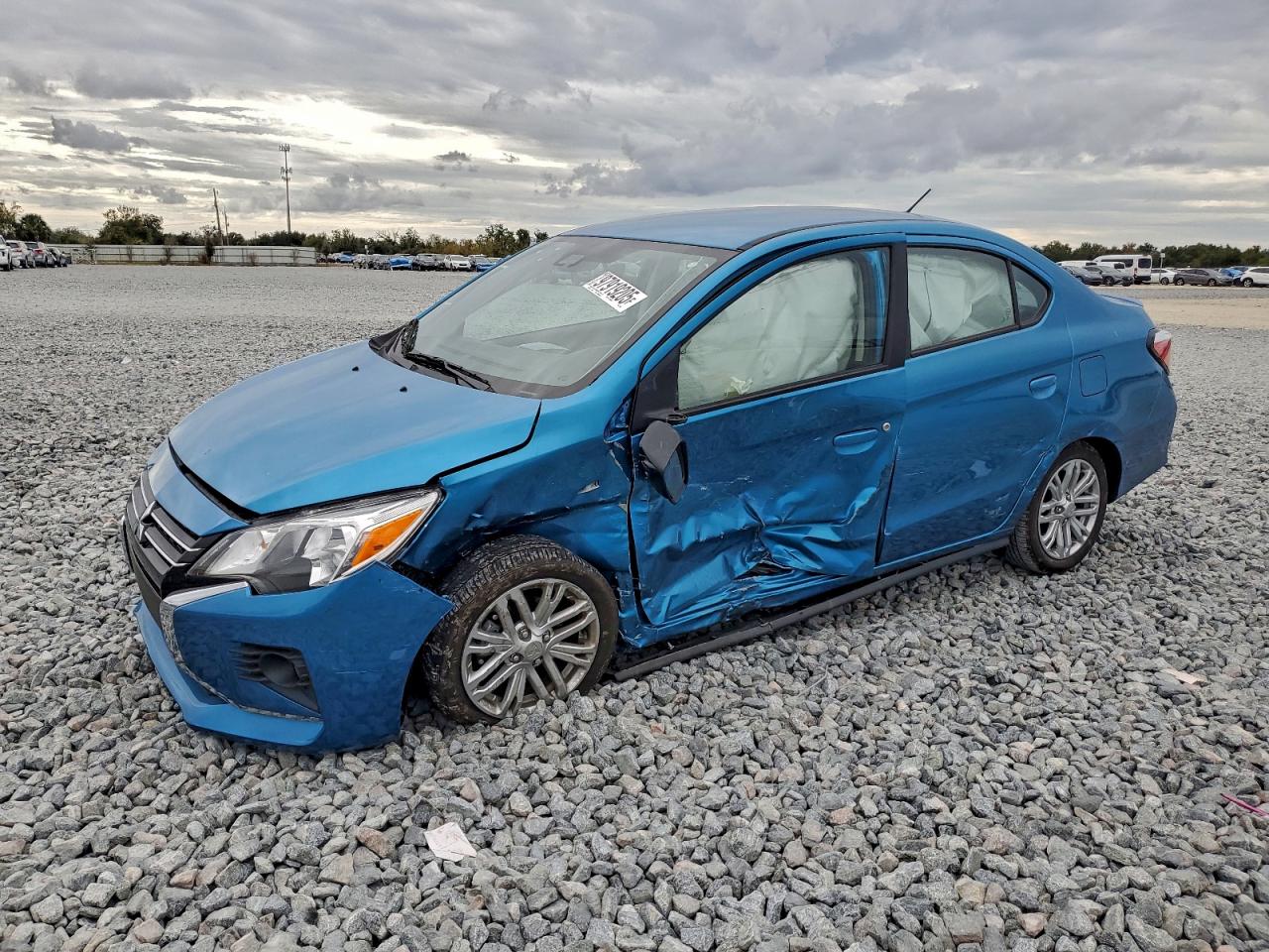 MITSUBISHI MIRAGE G4 2024