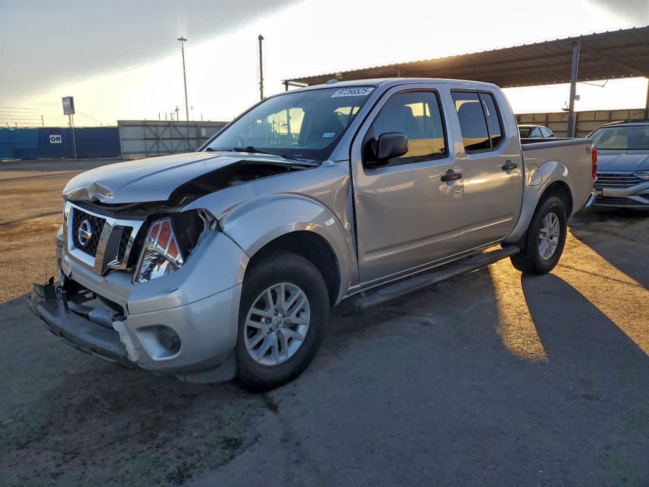 NISSAN FRONTIER 2017
