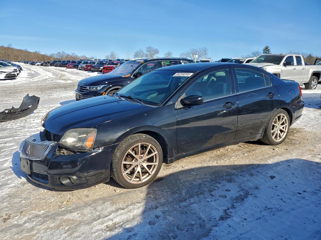 MITSUBISHI GALANT ES 2011