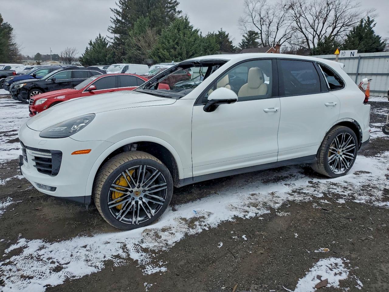 PORSCHE CAYENNE TU 2016