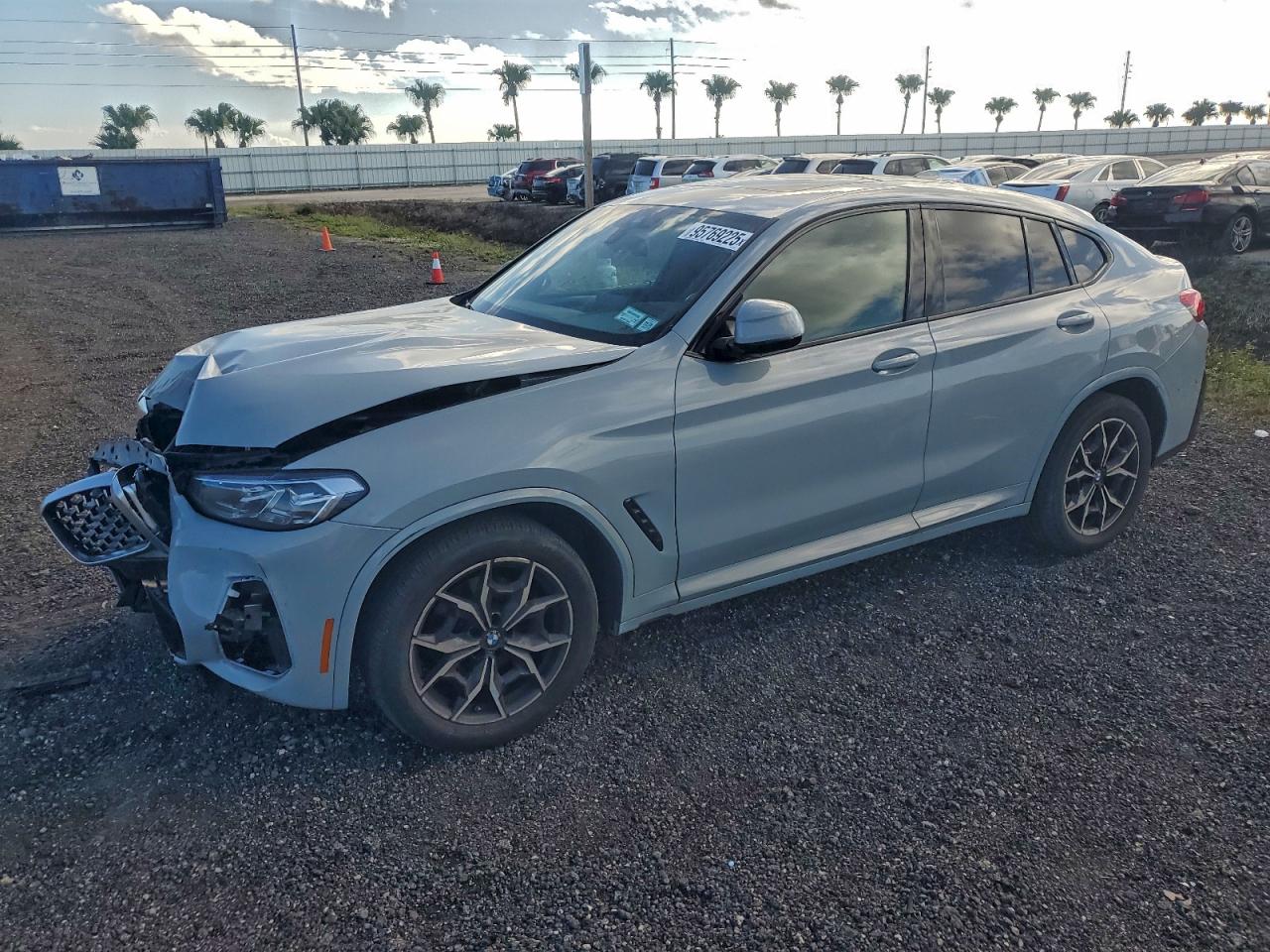 BMW X4 2023