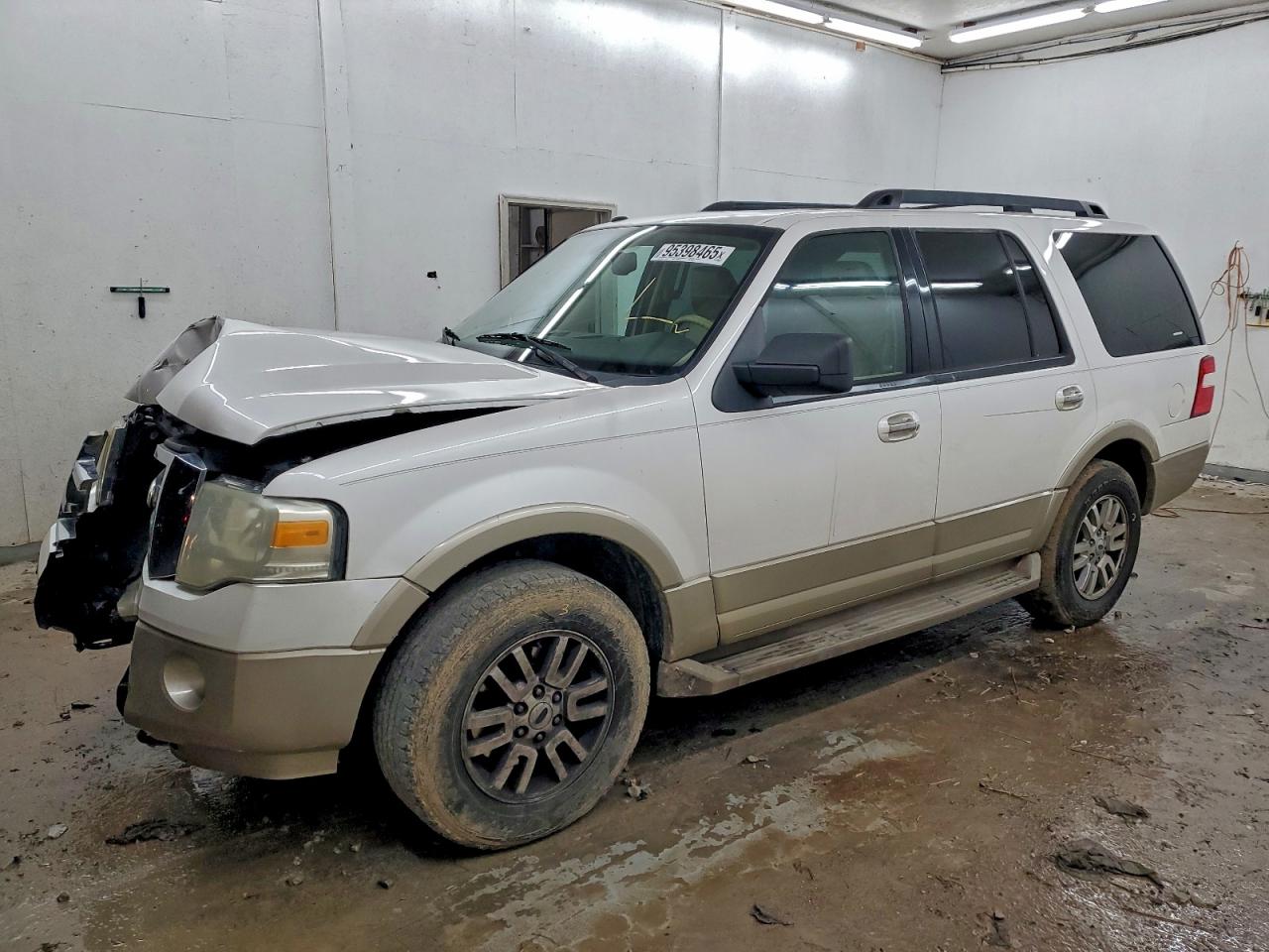 FORD EXPEDITION 2010