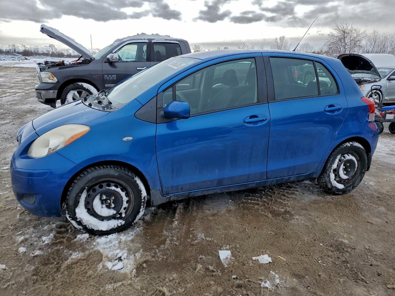 TOYOTA YARIS 2010