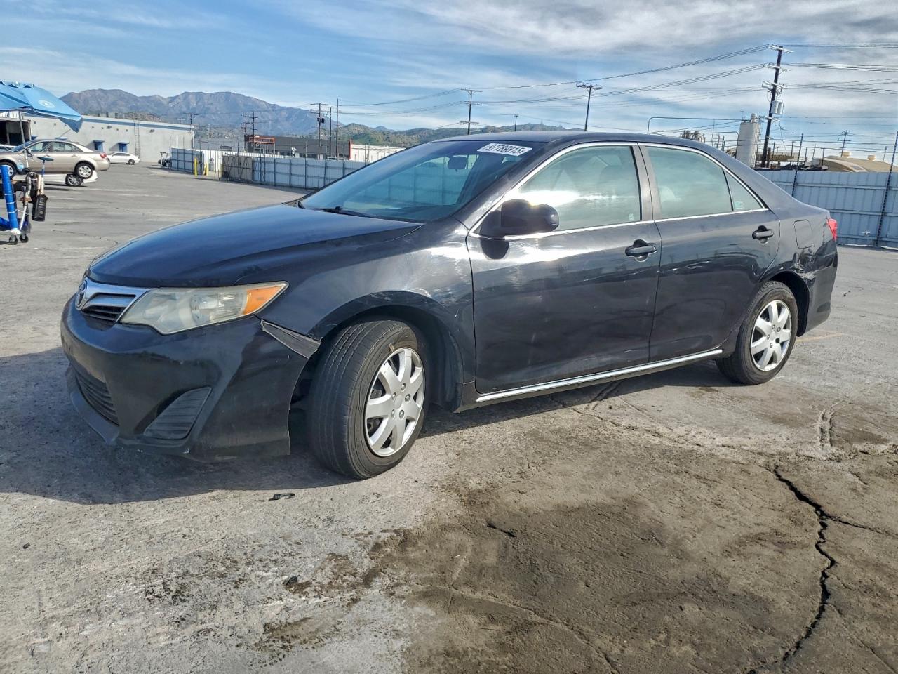 TOYOTA CAMRY BASE 2012