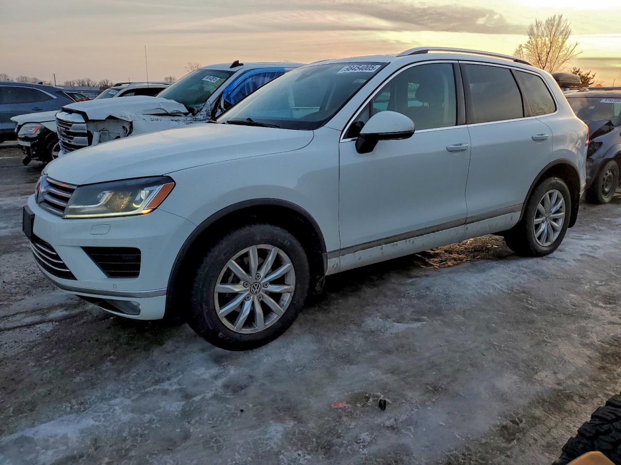 VOLKSWAGEN TOUAREG SP 2016