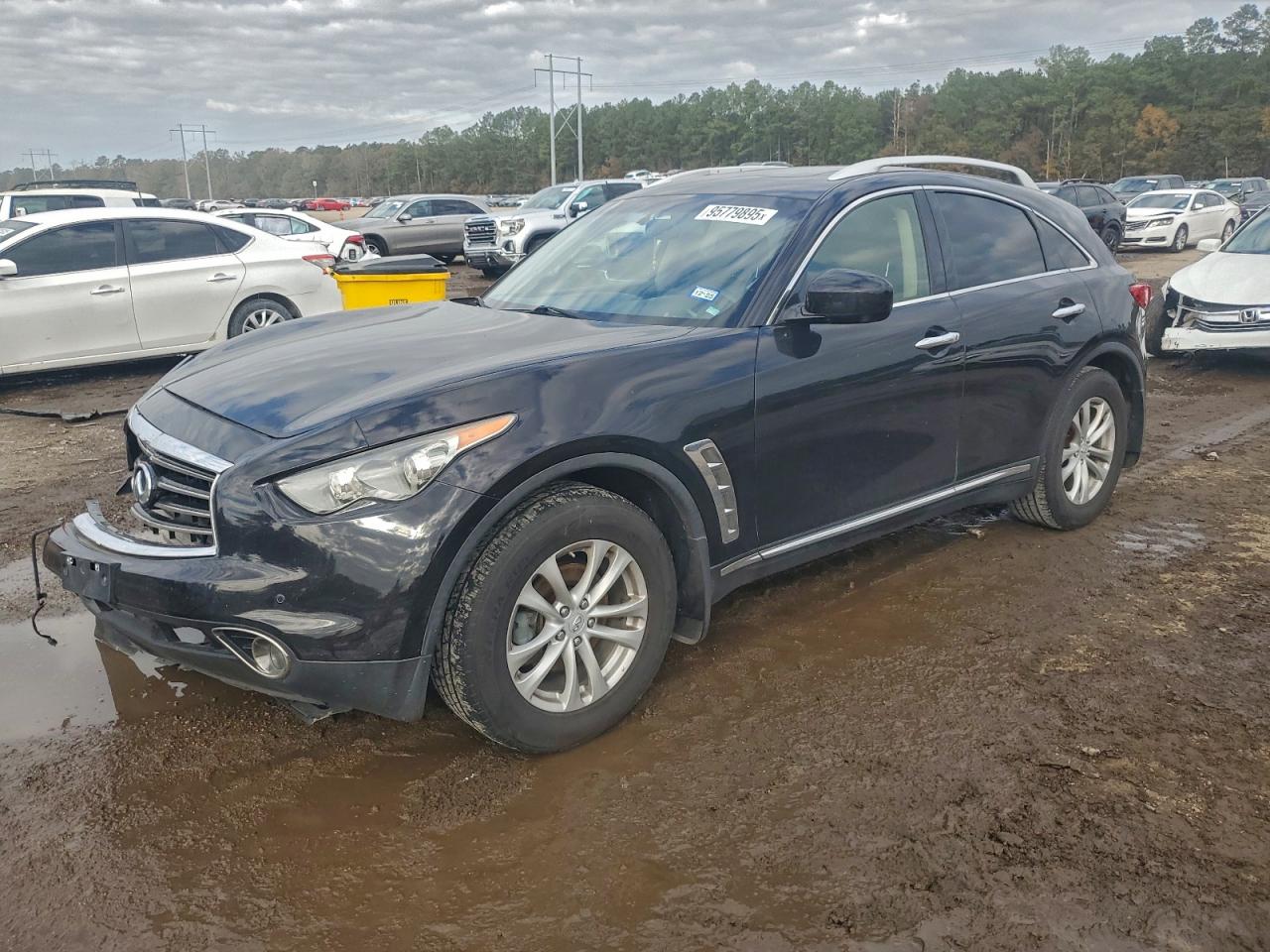 INFINITI FX35 2012