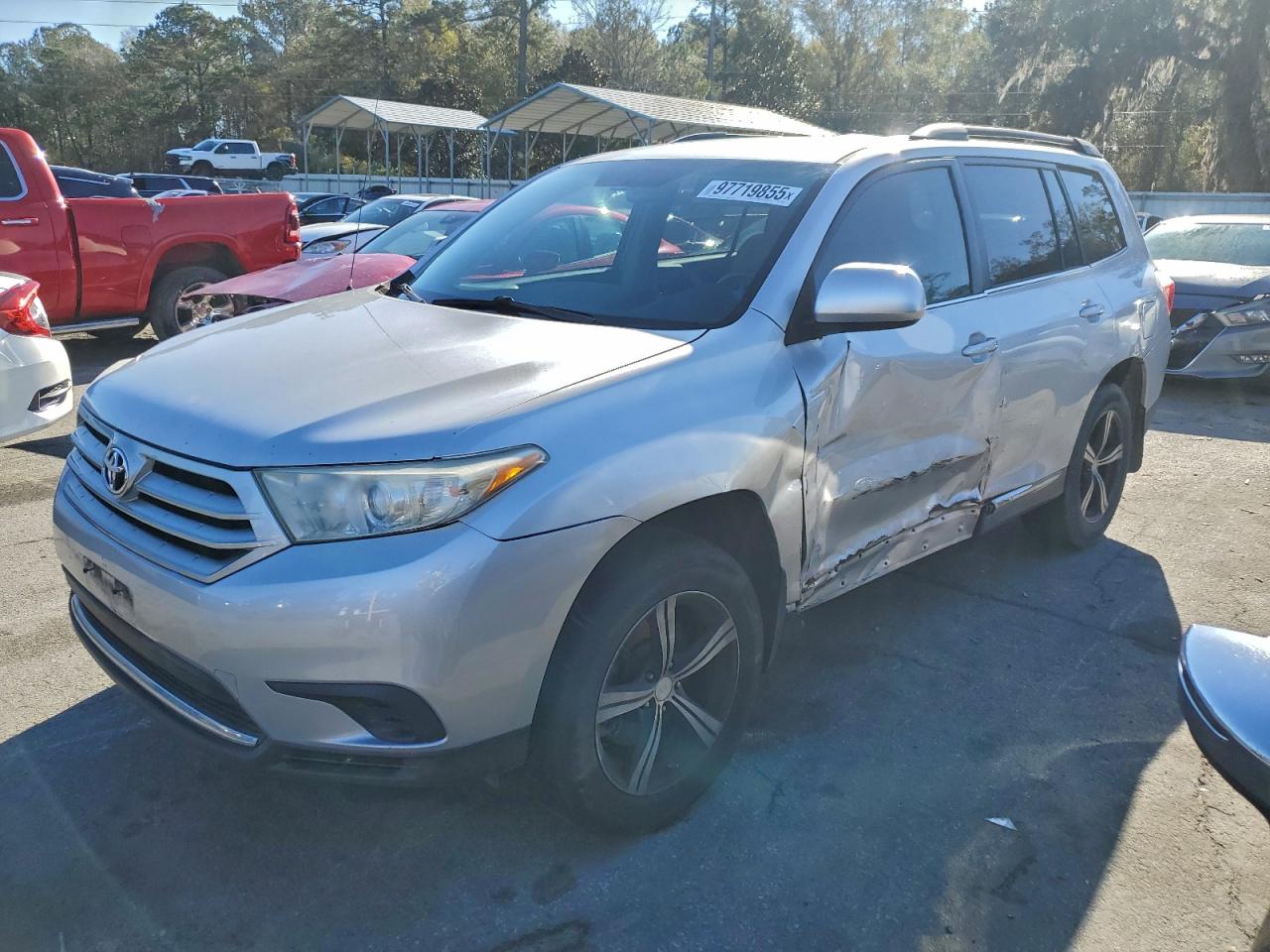 TOYOTA HIGHLANDER 2011