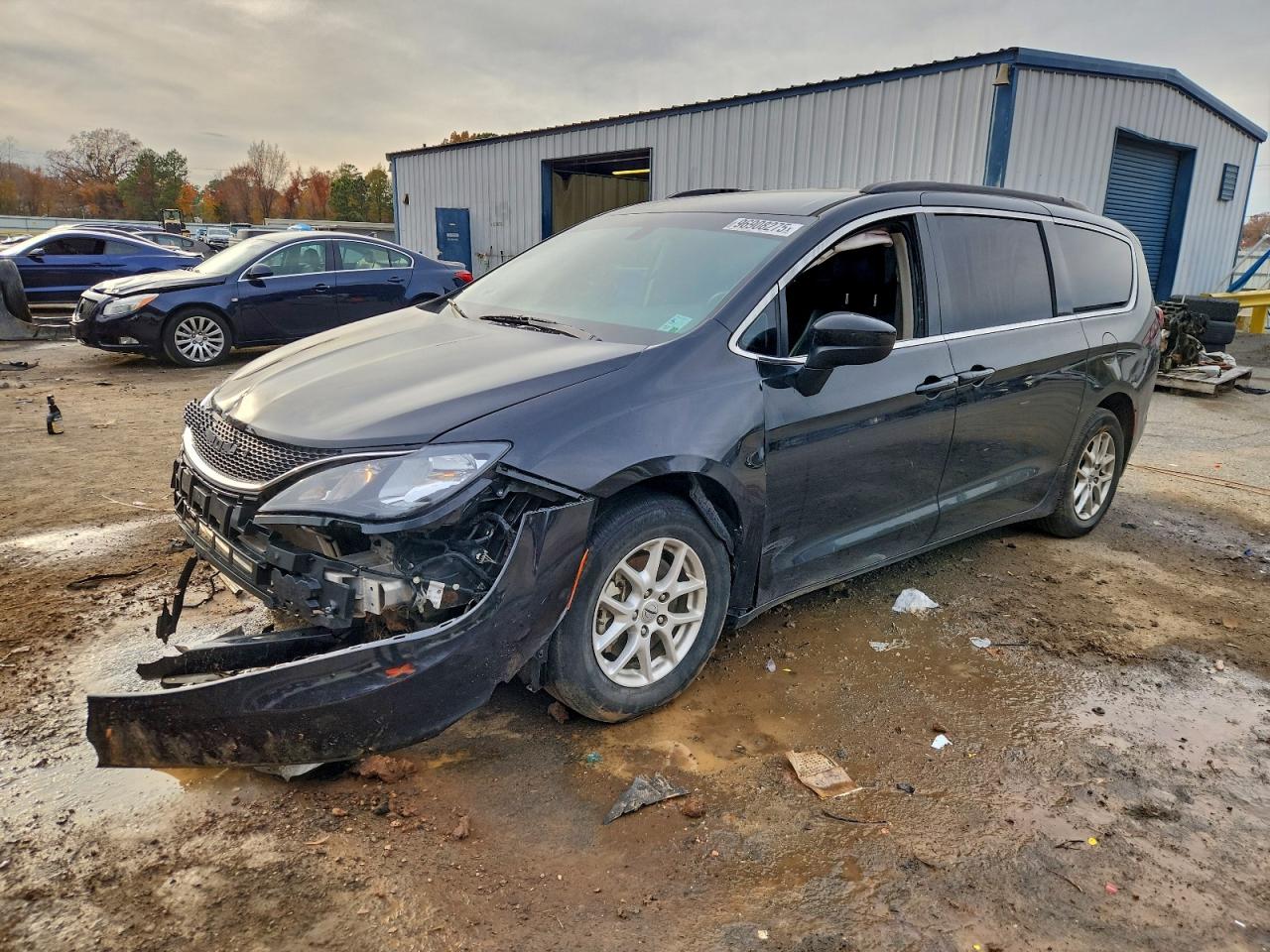 CHRYSLER VOYAGER LX 2021