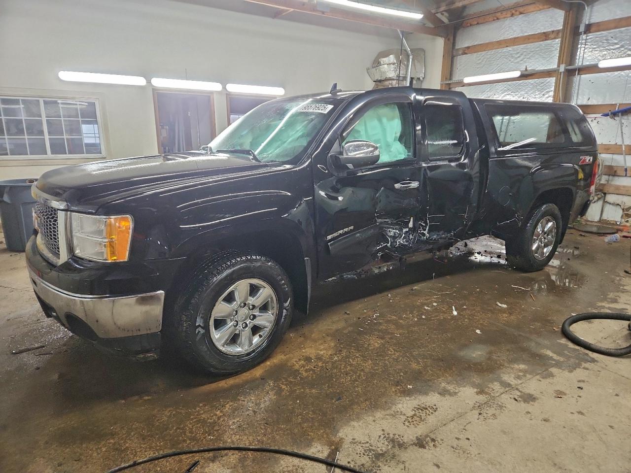GMC SIERRA K15 2013