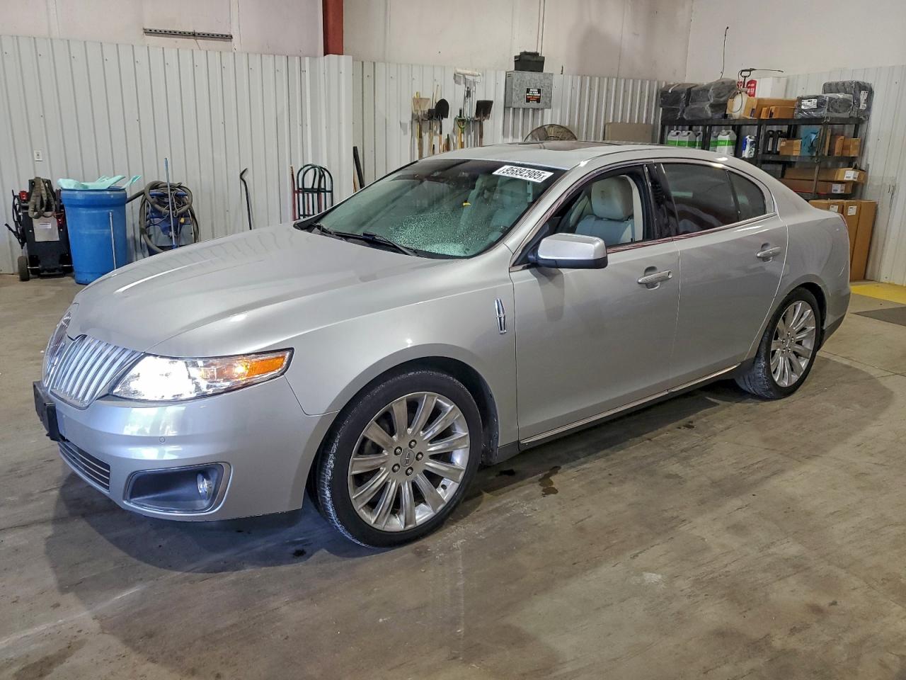 LINCOLN MKS 2012