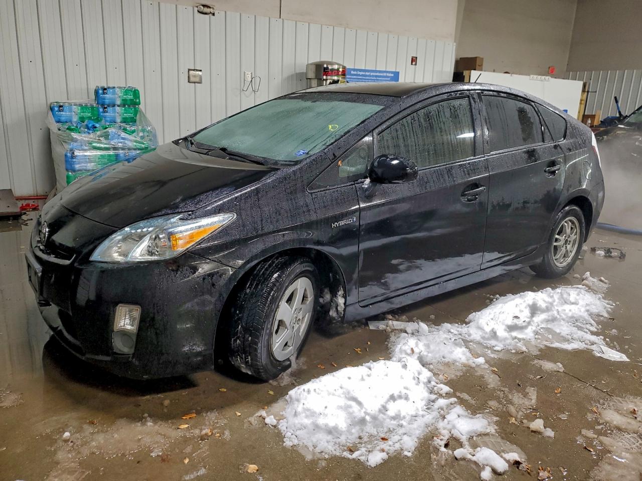 TOYOTA PRIUS 2010