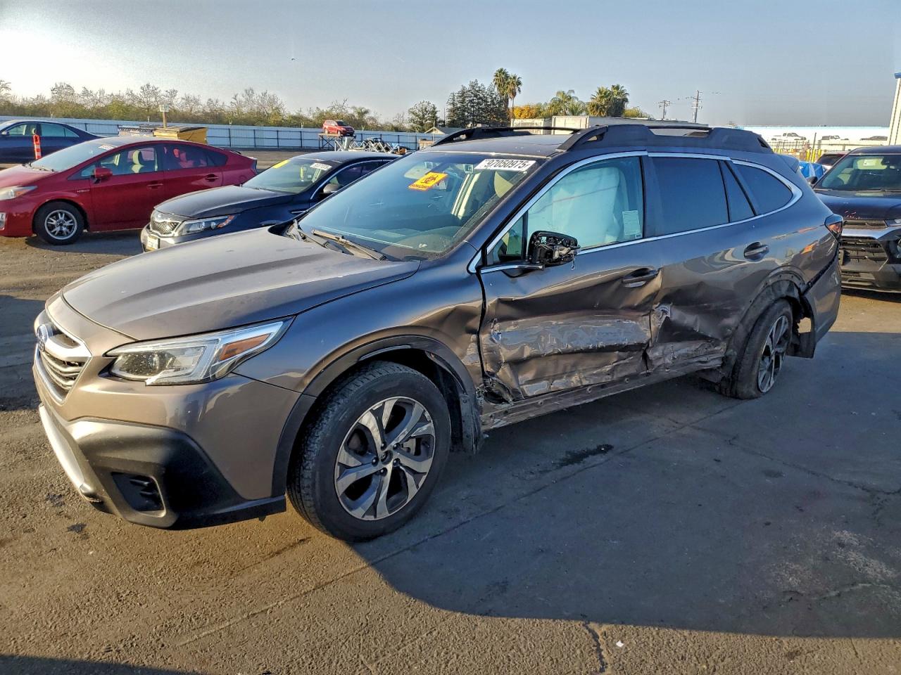 SUBARU OUTBACK 2021