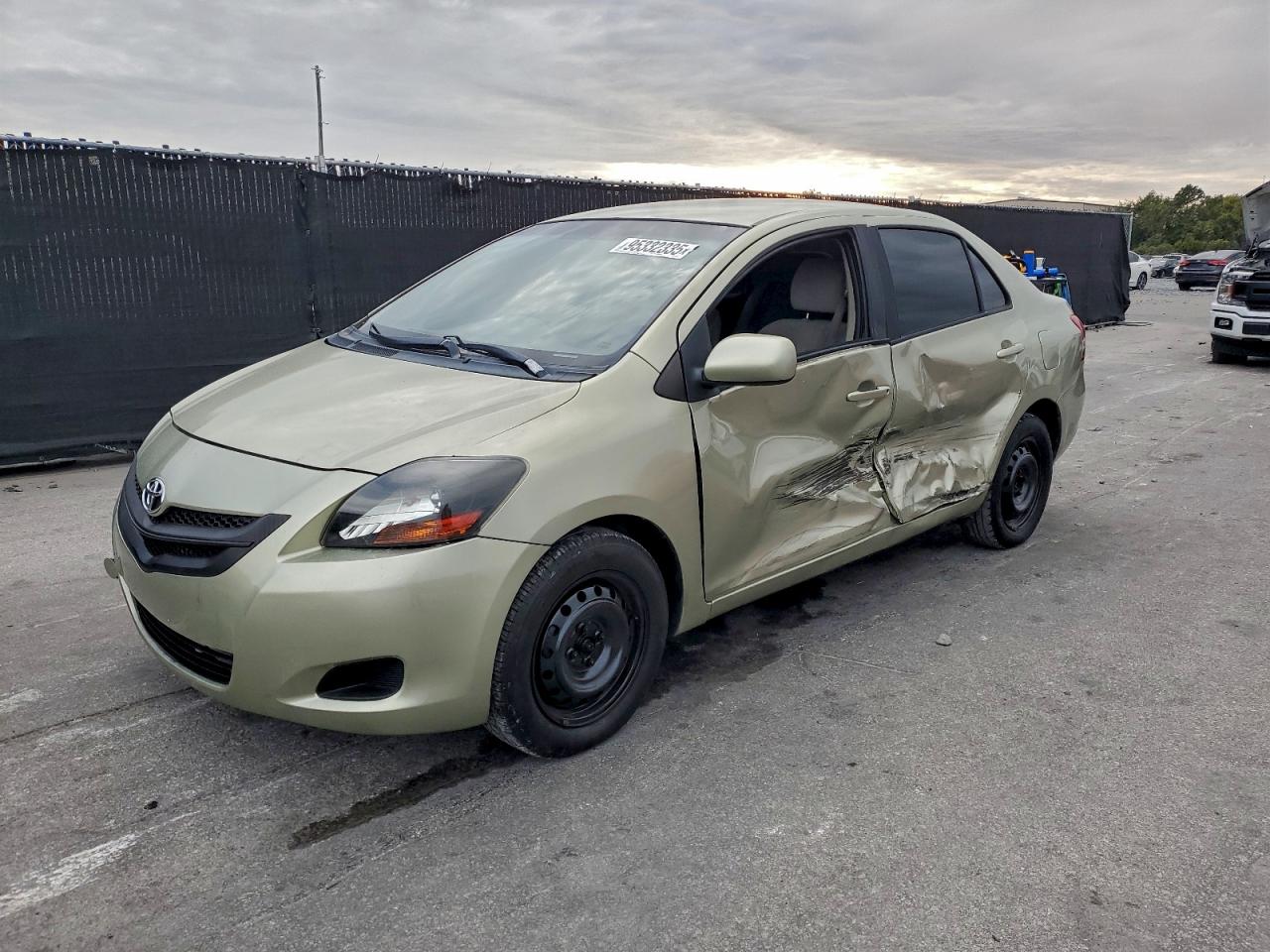 TOYOTA YARIS 2008