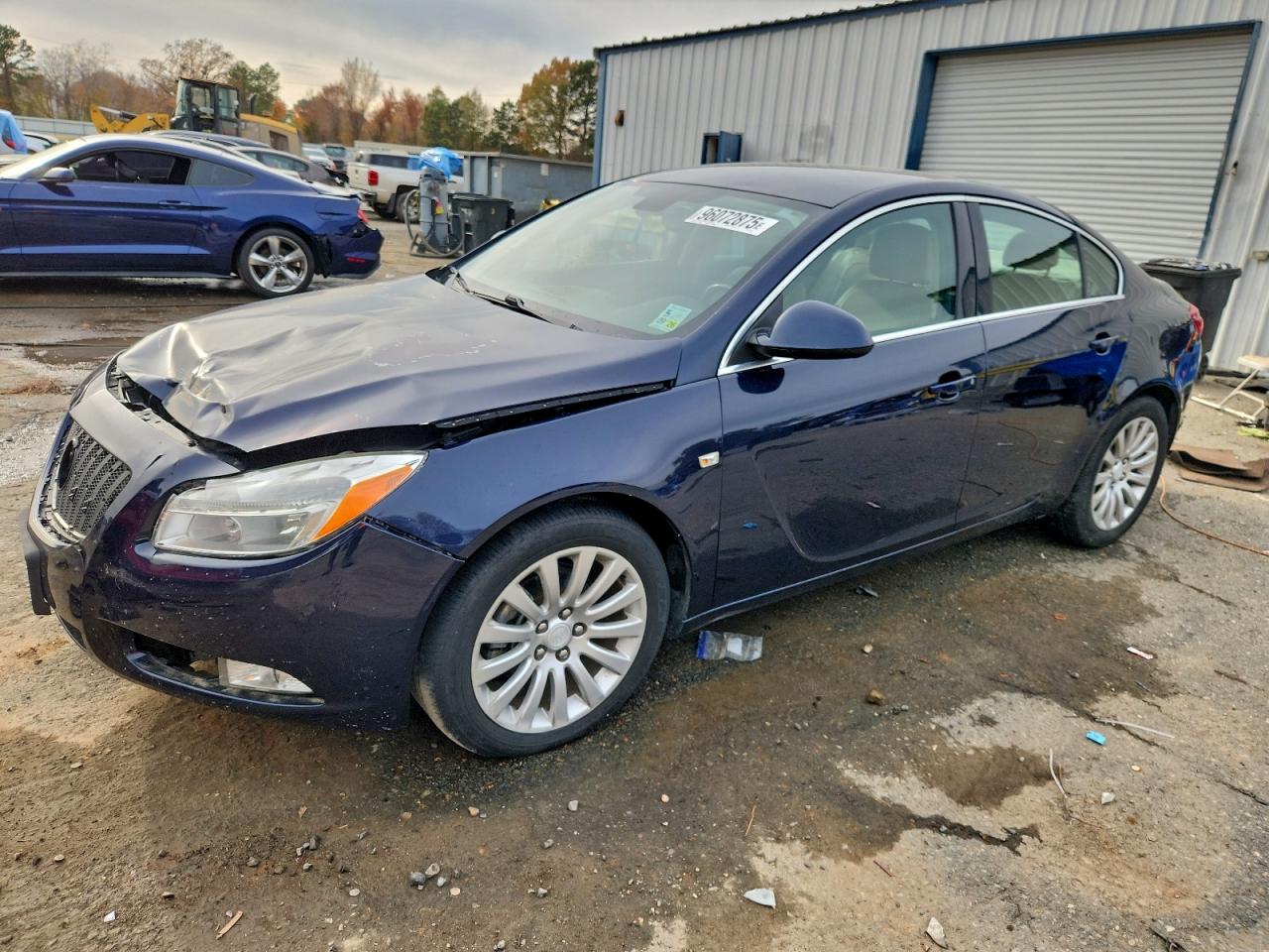BUICK REGAL 2011