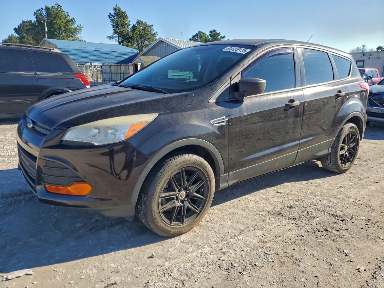 FORD ESCAPE S 2013