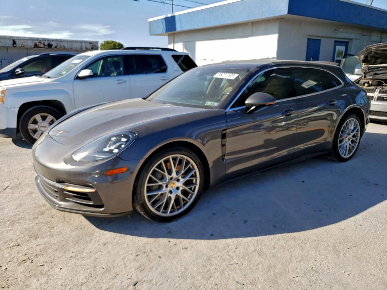 PORSCHE PANAMERA 4 2018