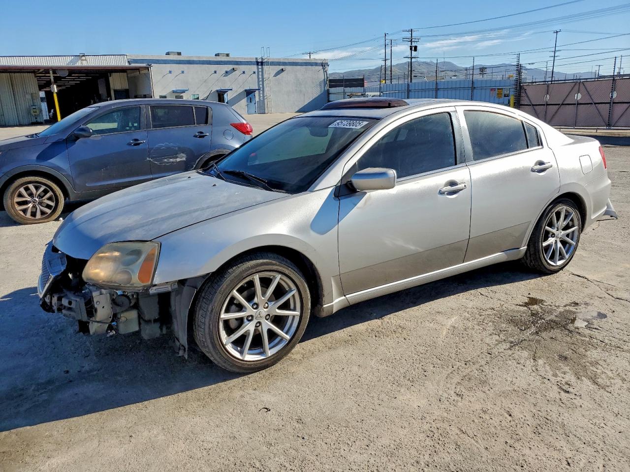 MITSUBISHI GALANT ES 2012