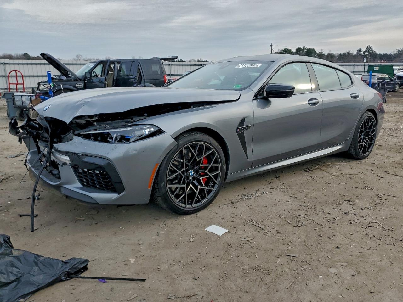 BMW M8 2024