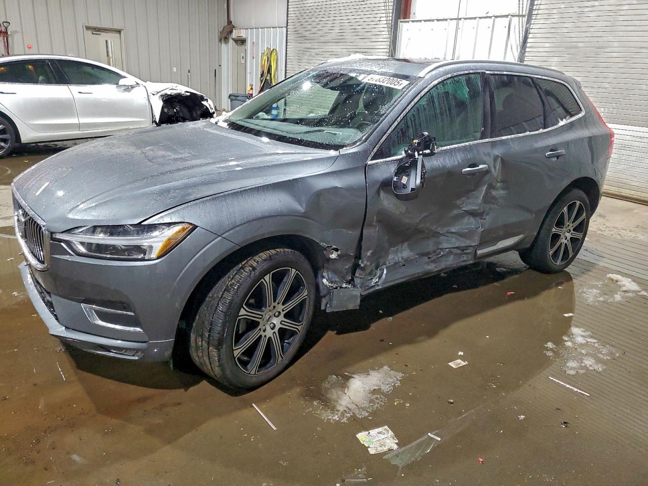 VOLVO XC60 2021
