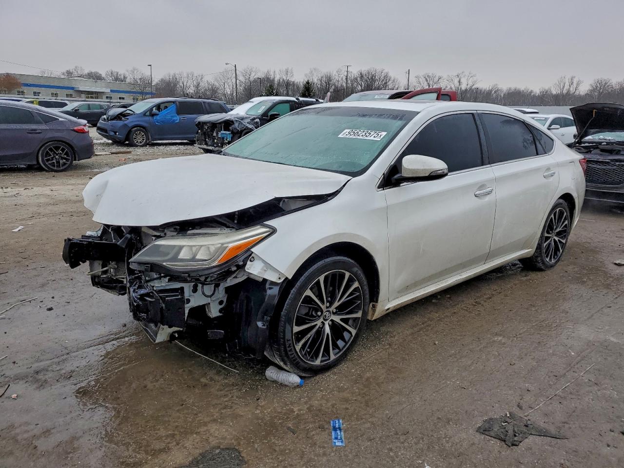 TOYOTA AVALON 2016